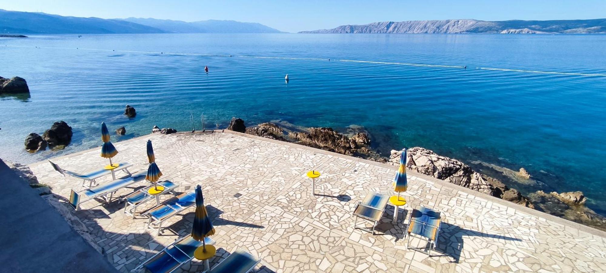 Apartments Maricic 200 Meters From The Beach Novi Vinodolski Extérieur photo