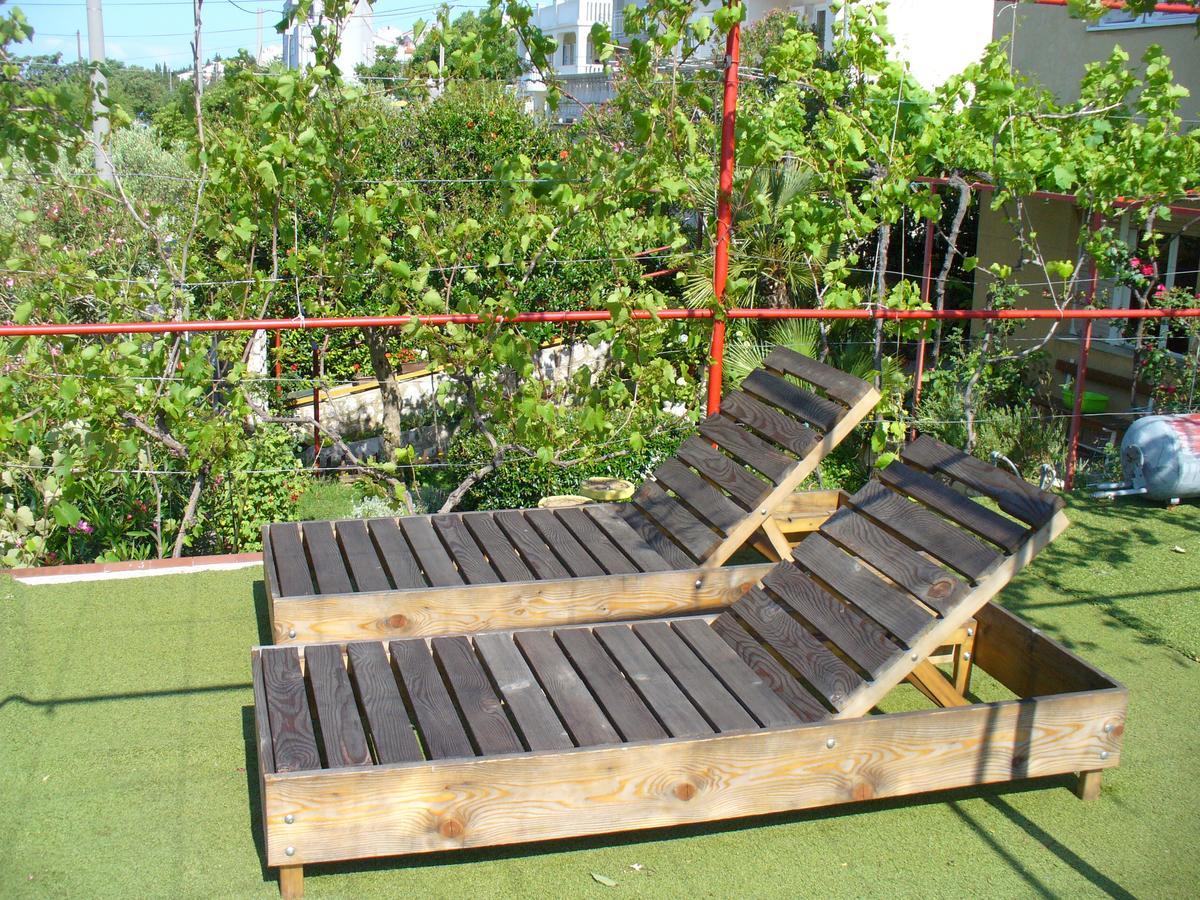 Apartments Maricic 200 Meters From The Beach Novi Vinodolski Extérieur photo