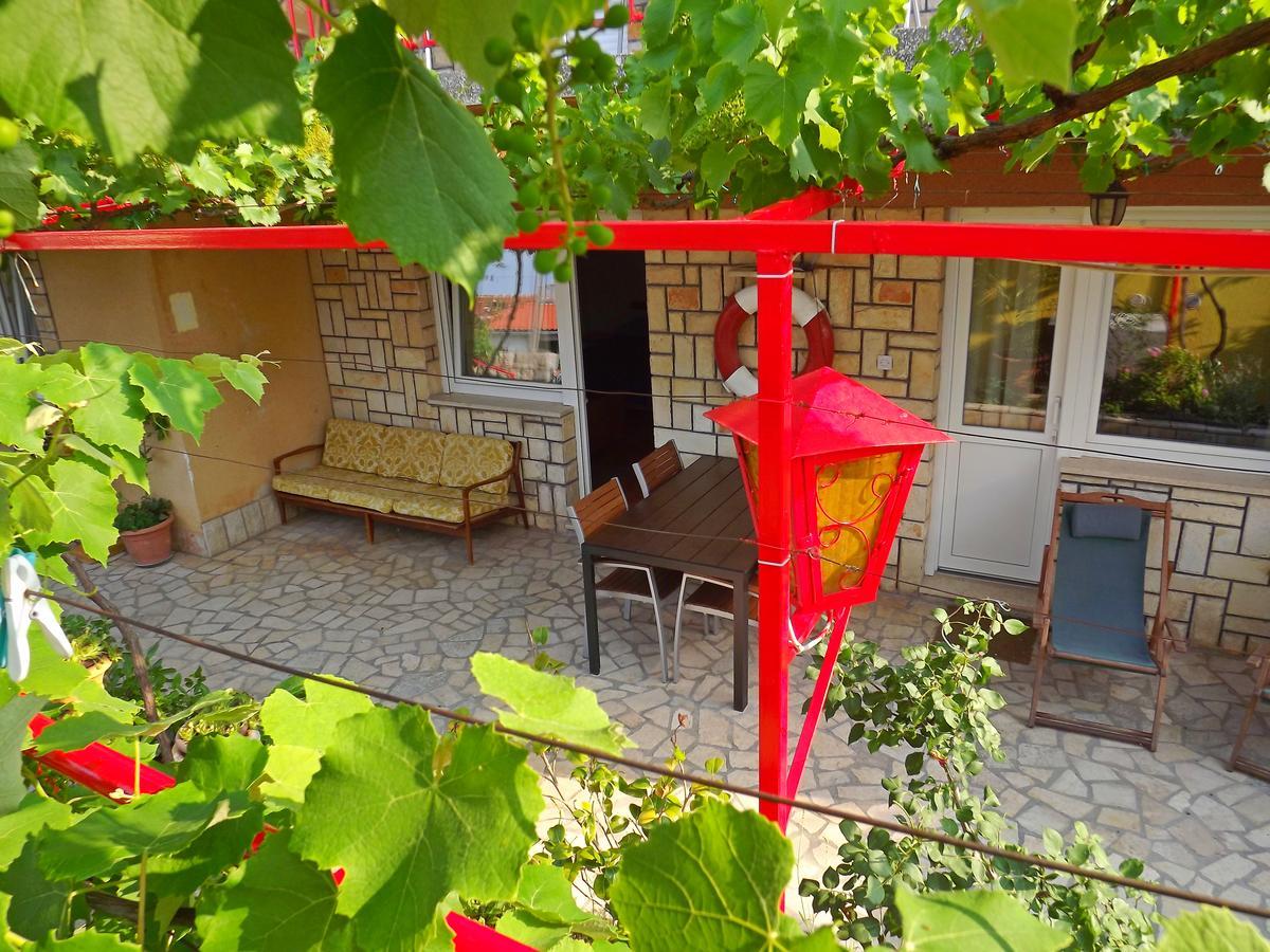 Apartments Maricic 200 Meters From The Beach Novi Vinodolski Extérieur photo