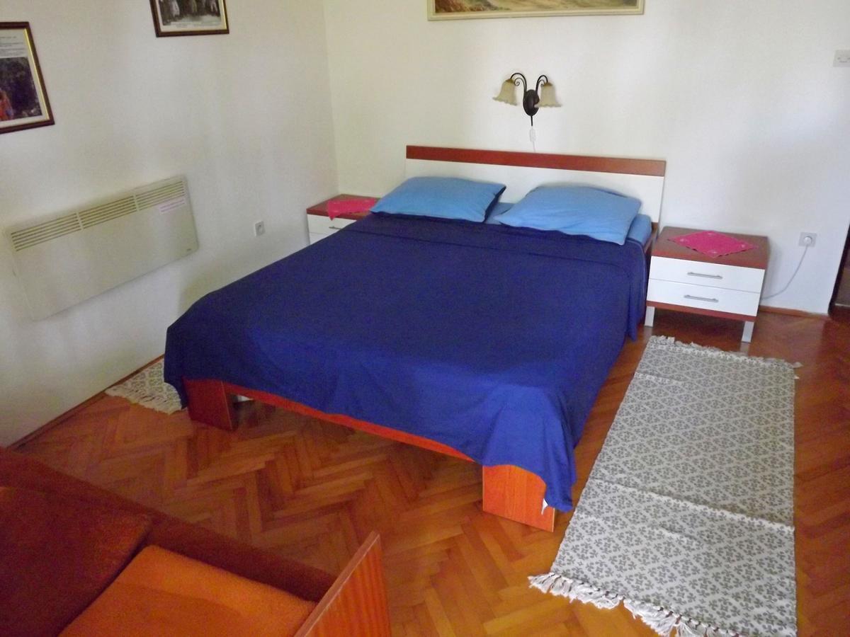 Apartments Maricic 200 Meters From The Beach Novi Vinodolski Extérieur photo
