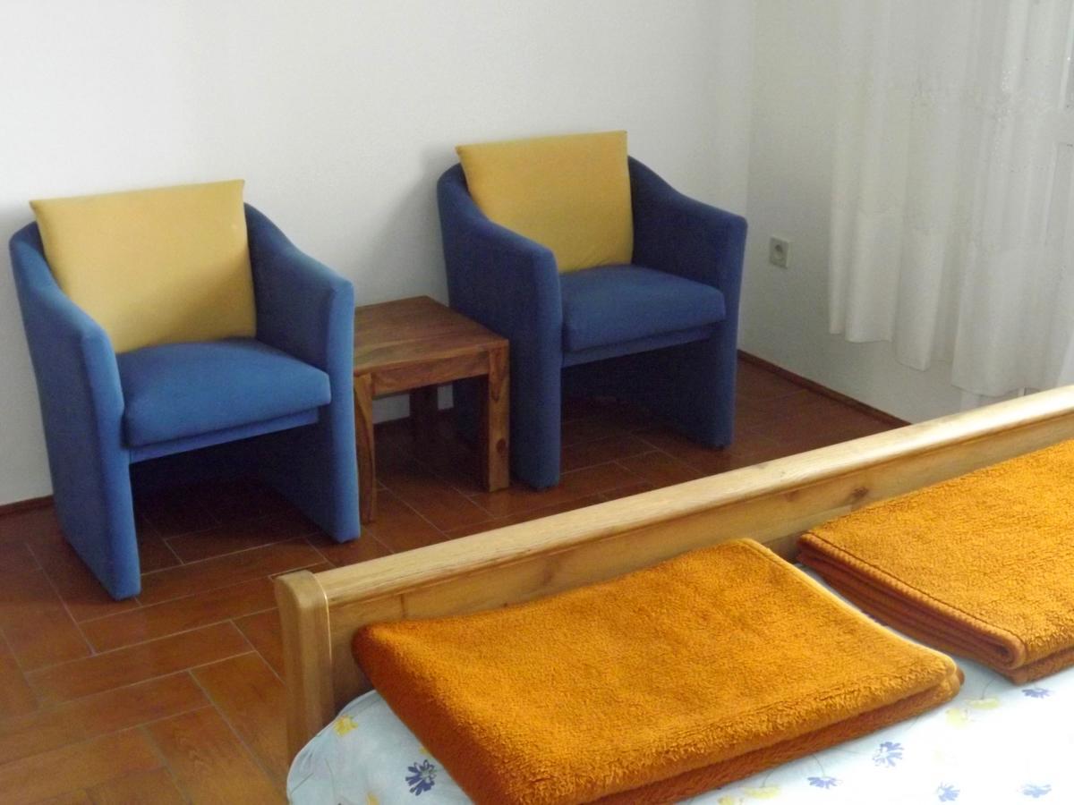 Apartments Maricic 200 Meters From The Beach Novi Vinodolski Extérieur photo