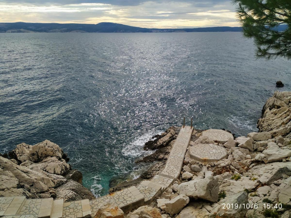 Apartments Maricic 200 Meters From The Beach Novi Vinodolski Extérieur photo