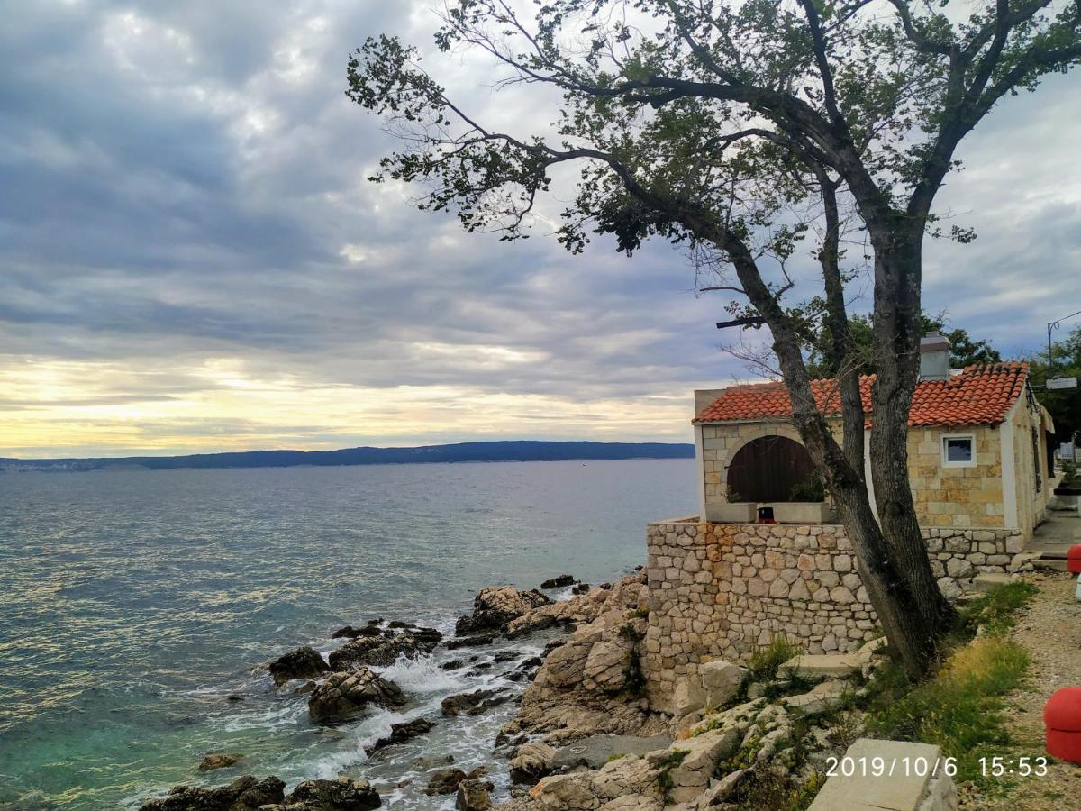 Apartments Maricic 200 Meters From The Beach Novi Vinodolski Extérieur photo