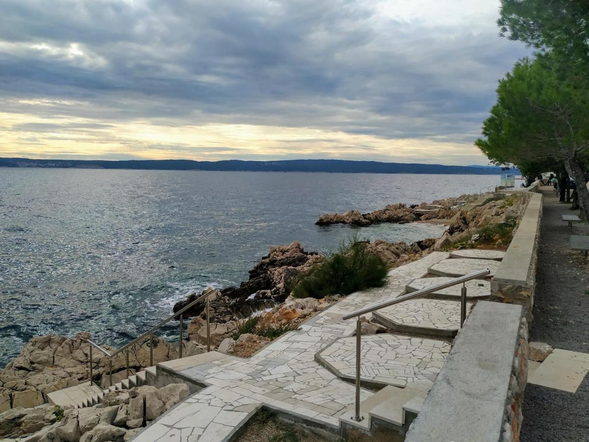 Apartments Maricic 200 Meters From The Beach Novi Vinodolski Extérieur photo